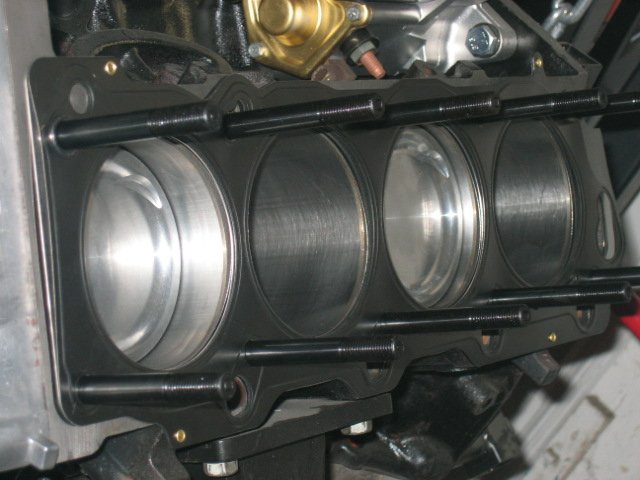 Cometic-Gaskets%20003.jpg