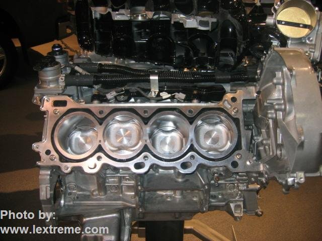 Tundra-5.7L%20002.jpg