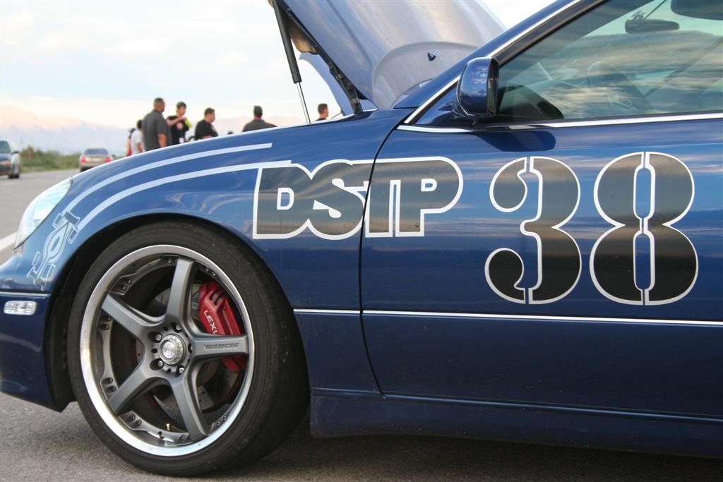 08DustBallRally1000_03.jpg