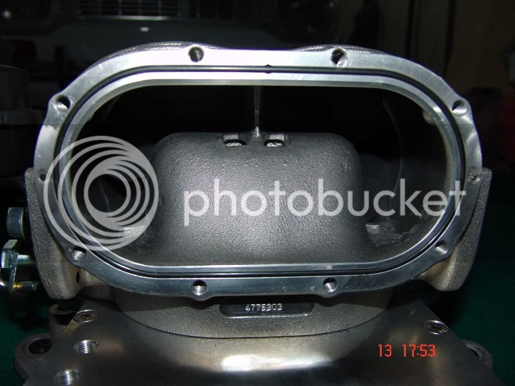 Supercharger032.jpg Supercharger032.jpg
