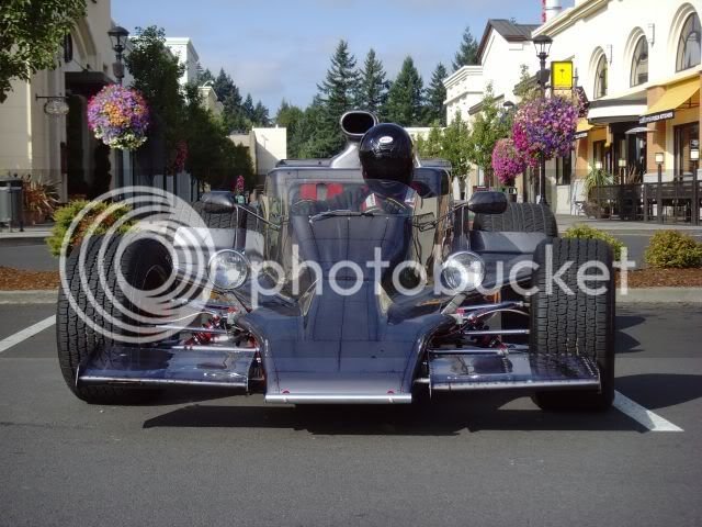 71LolaIndycarFrontView.jpg 71LolaIndycarFrontView.jpg
