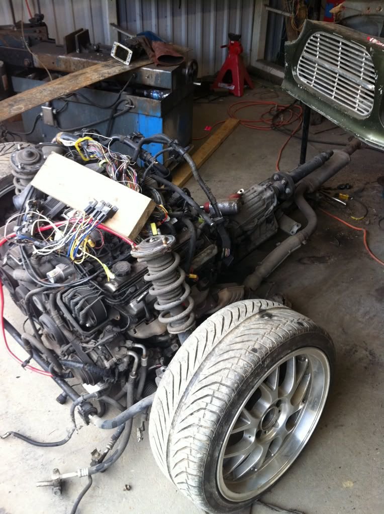 Engineandtrannyout.jpg