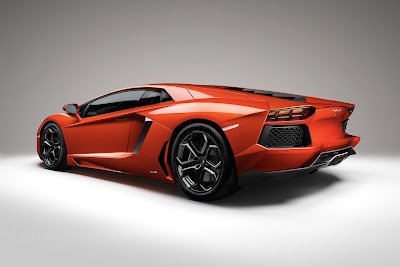 Lamborghini_Aventador-2012.jpg